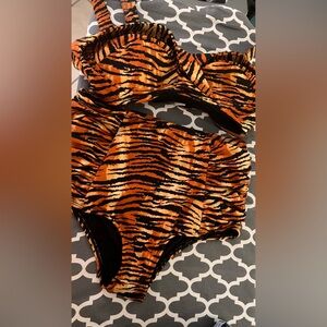Deadly Dames Tiger Print Two-Piece bikini (Sz S top/ Sz M bottoms)
